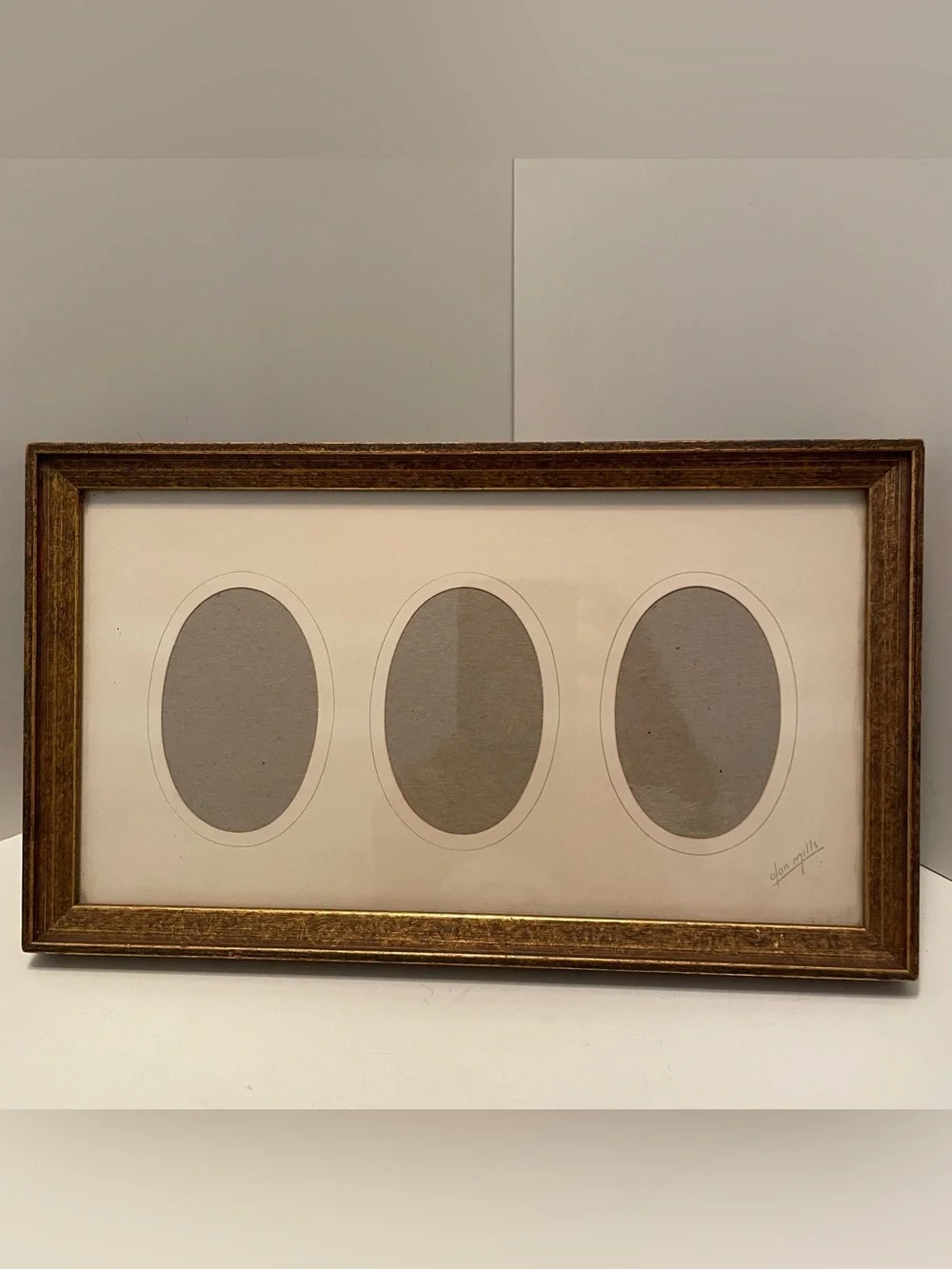 Vintage Olan Mills 3 Photo Frame Antiqued Gold Wood Holds 2.5”x3.5” Photos 70’s
